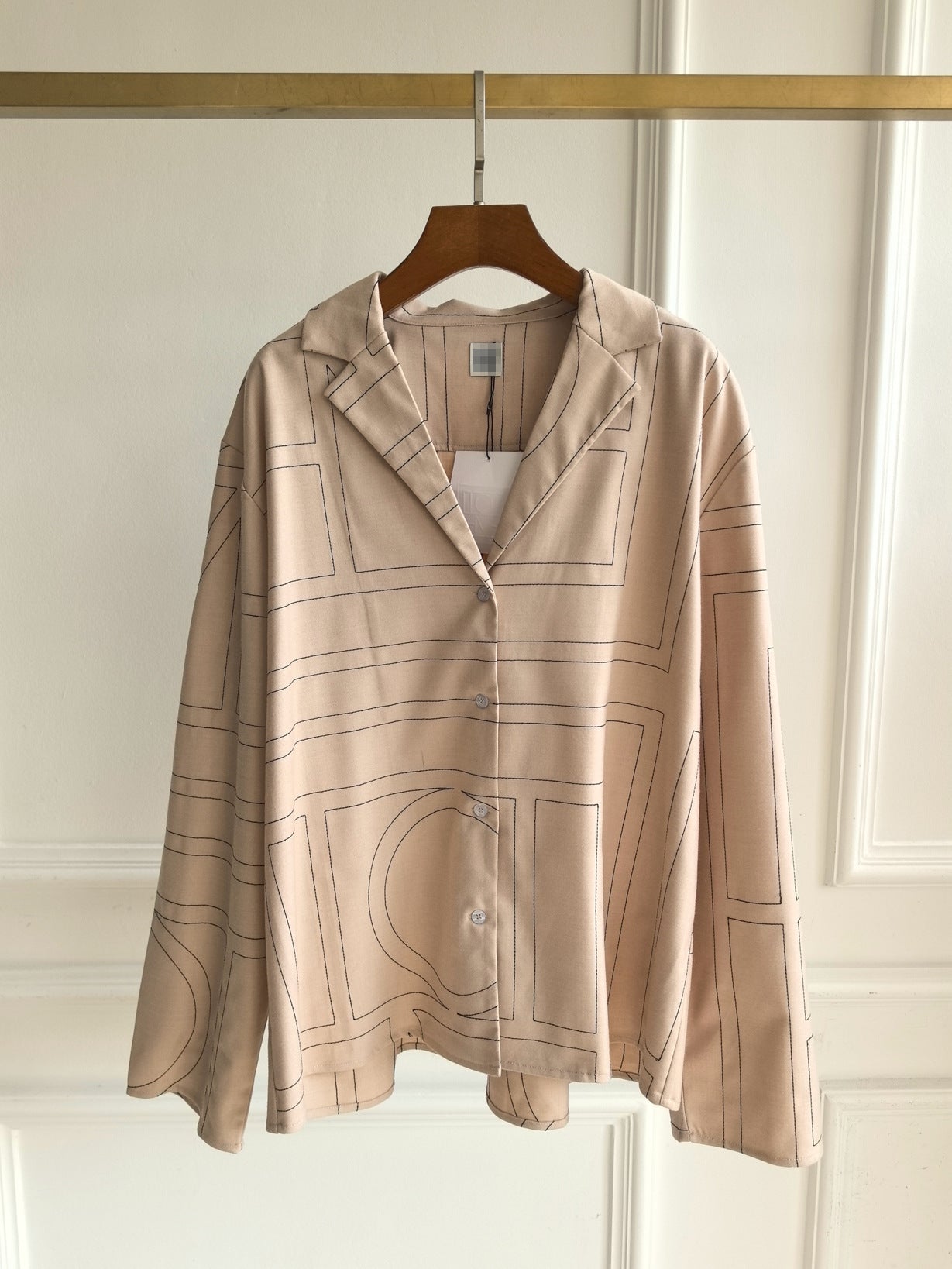 2501042TT Toteme Women Fannel Shirt Tops Embroidery Madal Oversize Full Sleeve Front Button Gray Beige Black