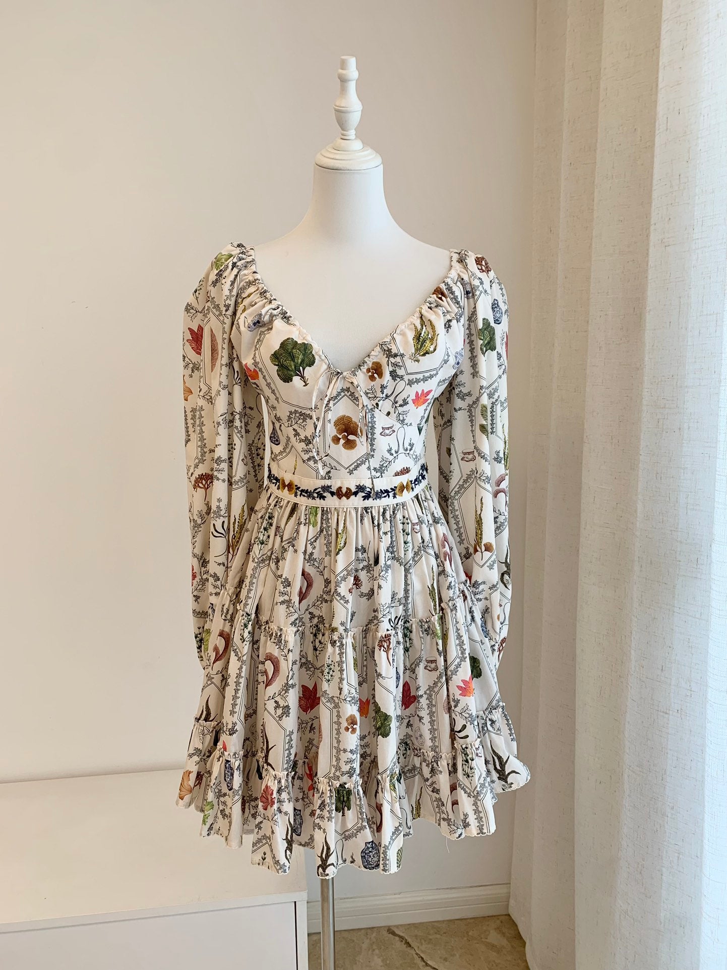 Agua Cotton Mini Dress Long Puff Sleeve Beige Color Backless Back Zipper Handmade Embroidery 2502010Agu
