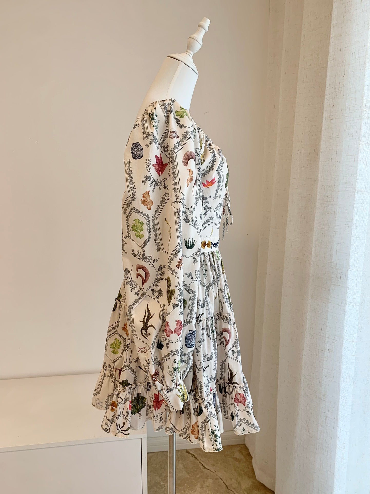 Agua Cotton Mini Dress Long Puff Sleeve Beige Color Backless Back Zipper Handmade Embroidery 2502010Agu