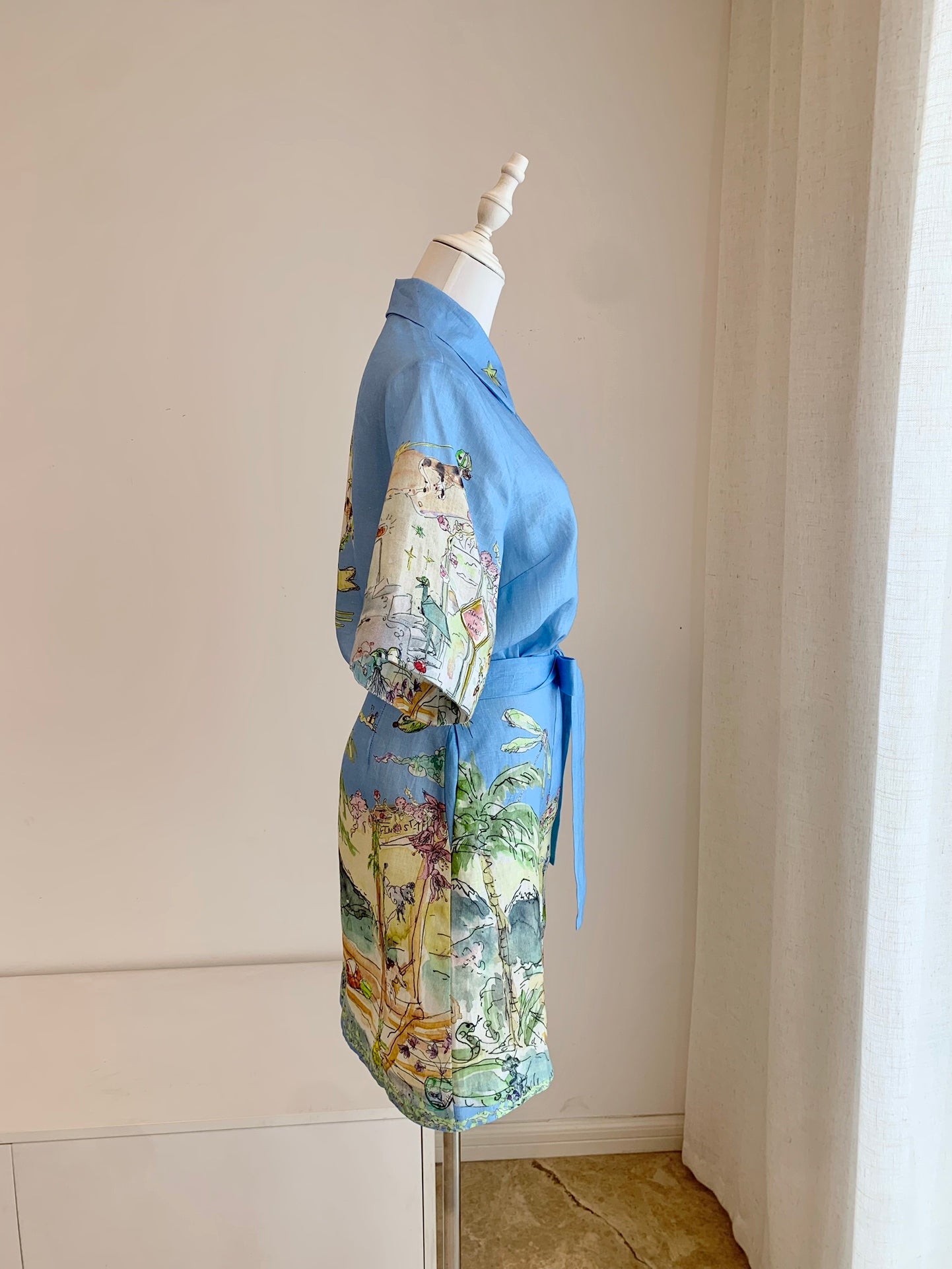 Alemais linen printed dress light blue all-over print short sleeves front buttoned waist strap 2507029AL