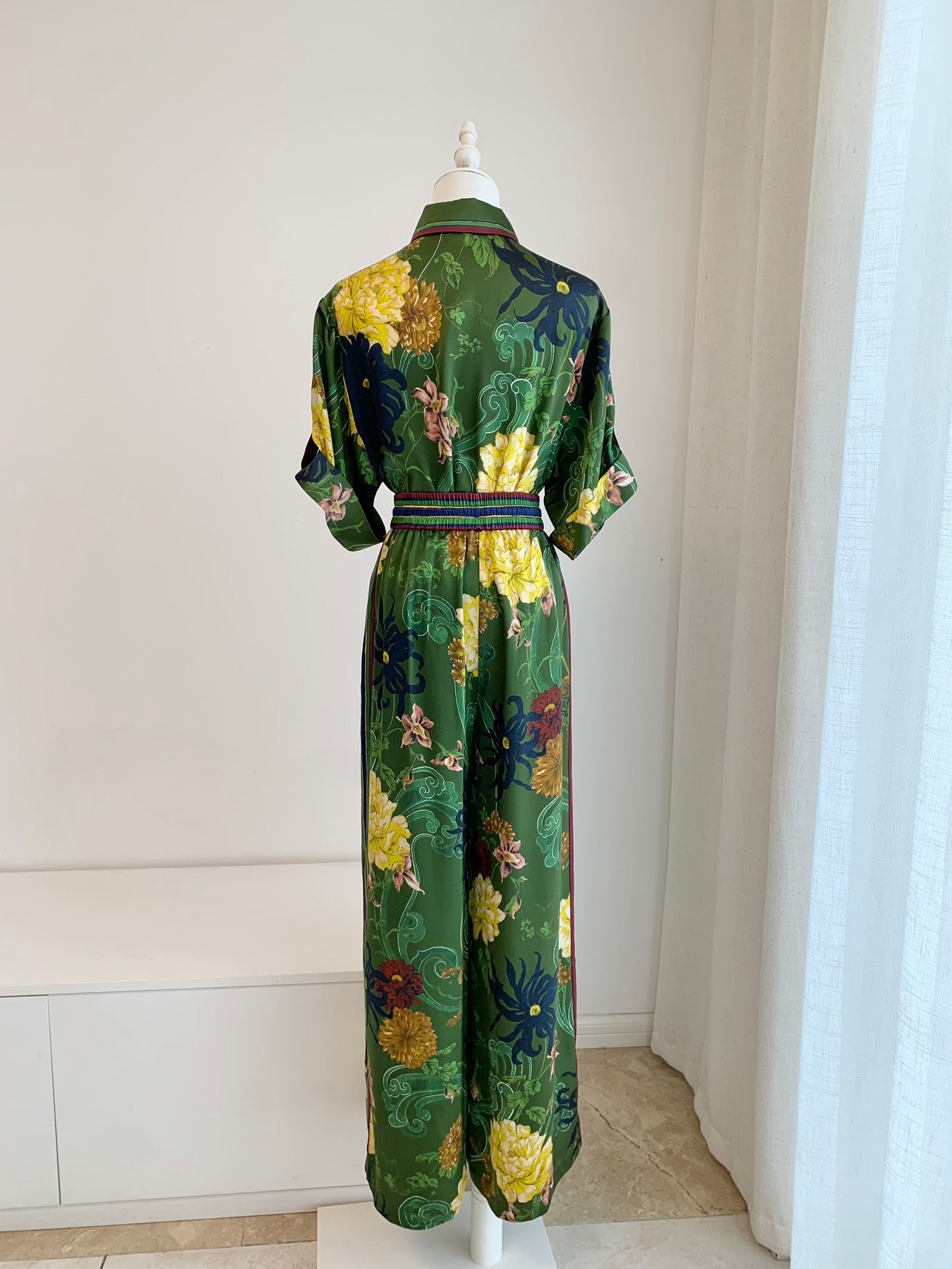 Alemais Avery Silk Set Shirt Pants Dark Blue Floral Print Short Sleeve Front Button Wide-Leg 2507058AL