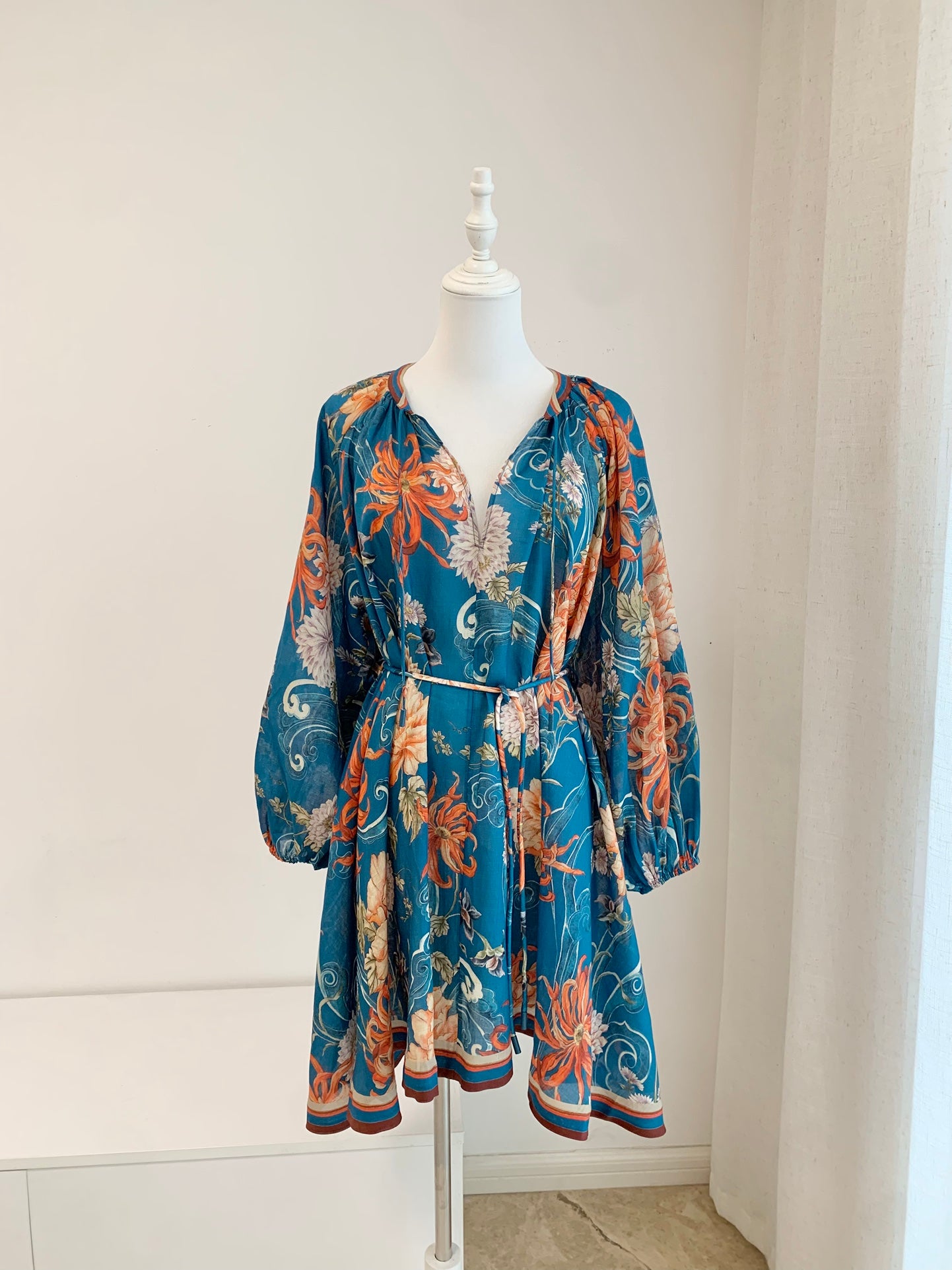 Alemais Fletcher floral-print mini dress blue ramie neck long sleeves tie waist 2508015AL