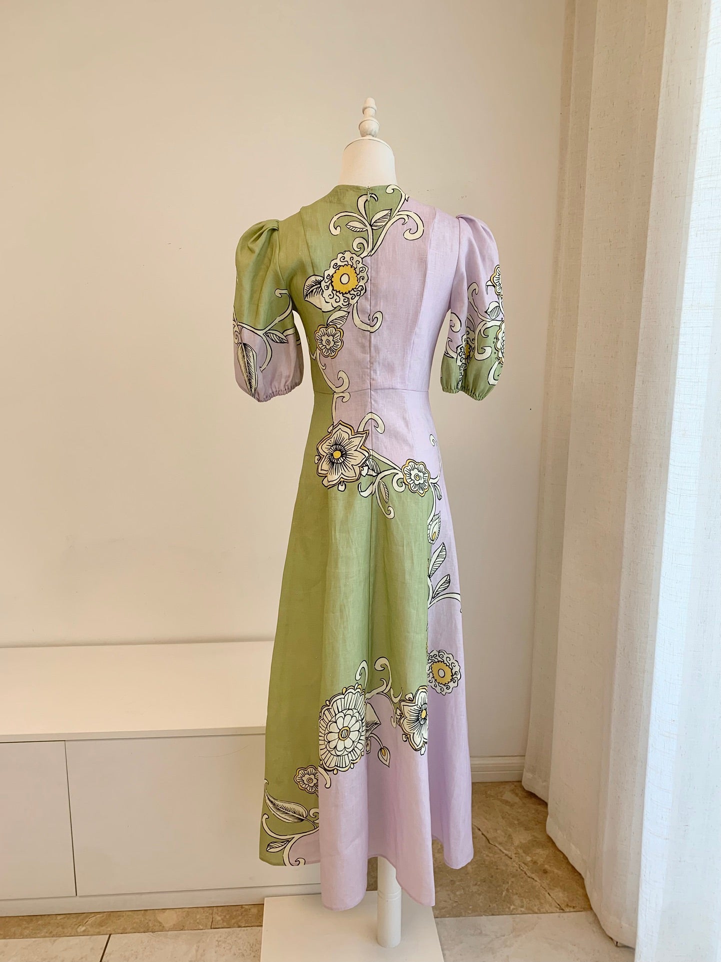 Alemais Midi Dress Green Short Puff Sleeve O-neck Linen Rear-zip Floral Print Slim 2508003AL