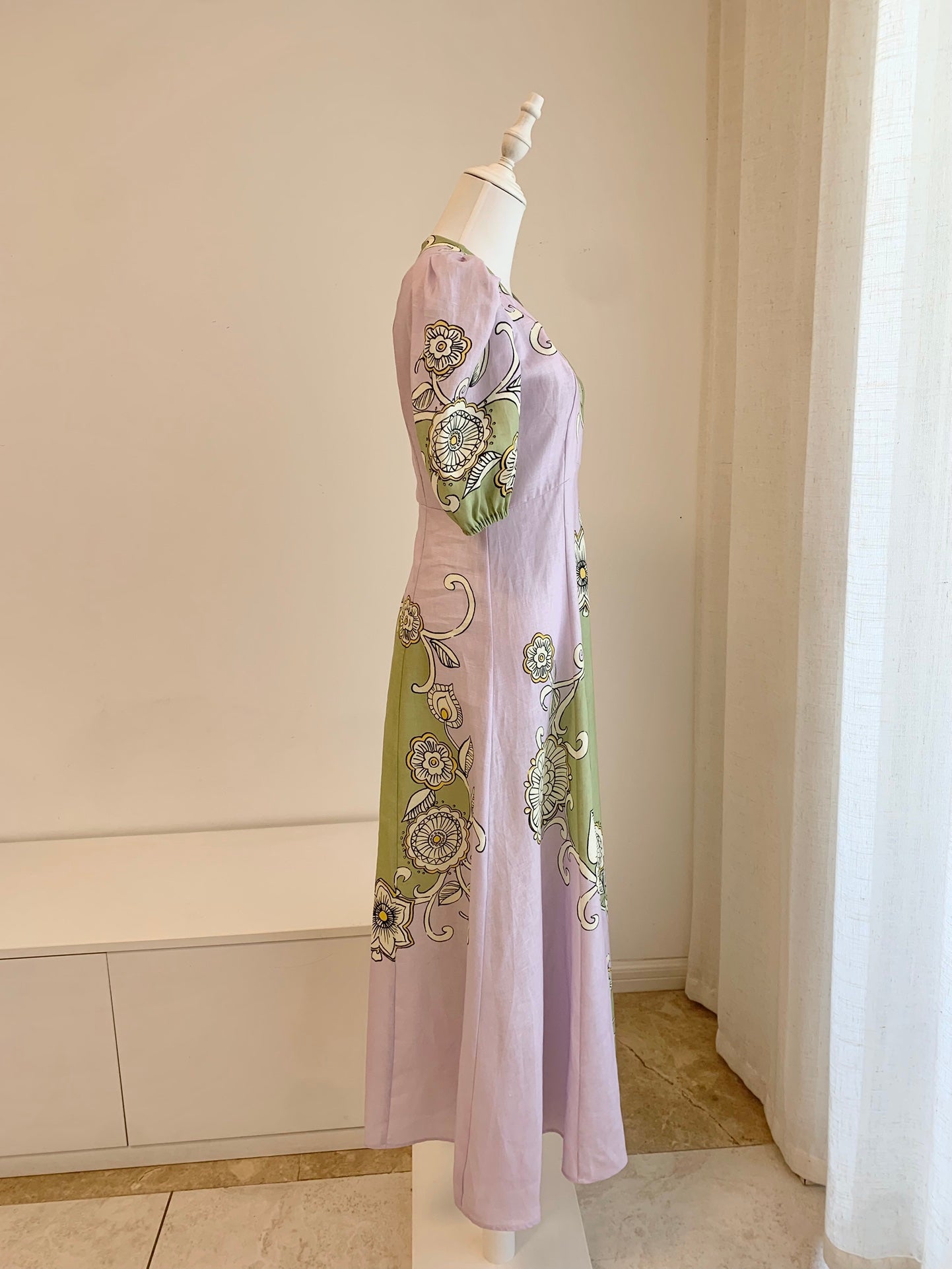 Alemais Midi Dress Green Short Puff Sleeve O-neck Linen Rear-zip Floral Print Slim 2508003AL