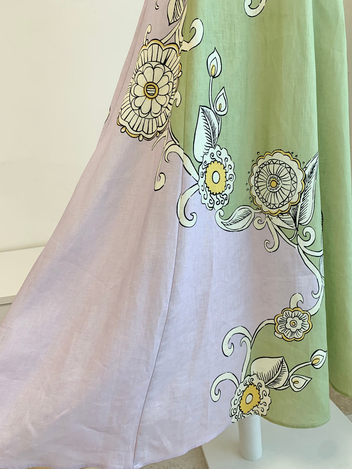 Alemais Midi Dress Green Short Puff Sleeve O-neck Linen Rear-zip Floral Print Slim 2508003AL