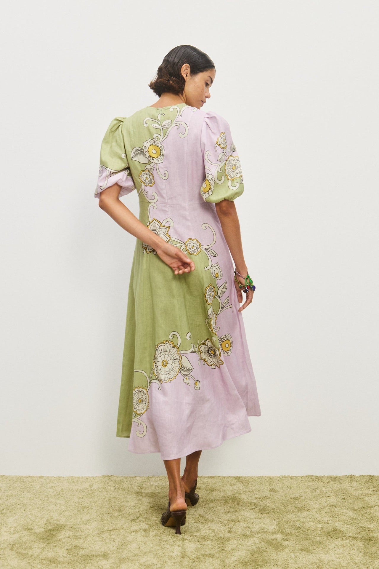 Alemais Midi Dress Green Short Puff Sleeve O-neck Linen Rear-zip Floral Print Slim 2508003AL