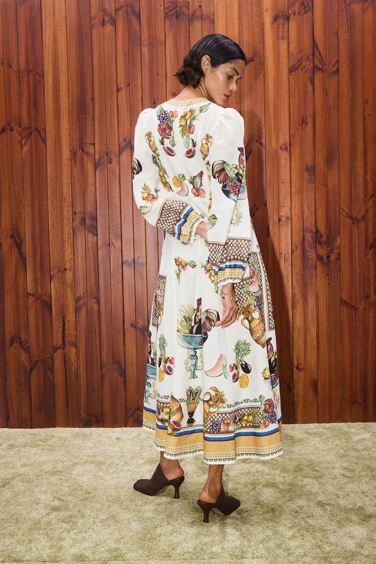 Alemais Autumn Midi Dress Long Lantern Sleeve Beige Fruit Print o-neck Rear-Zip 2508068AL