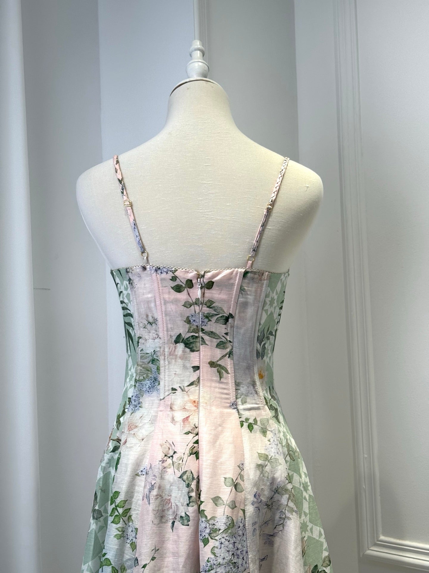 Camilla Midi Dress Spaghetti Sleeveless linen blended light pink boning back-zip high-waist 2506045Cami
