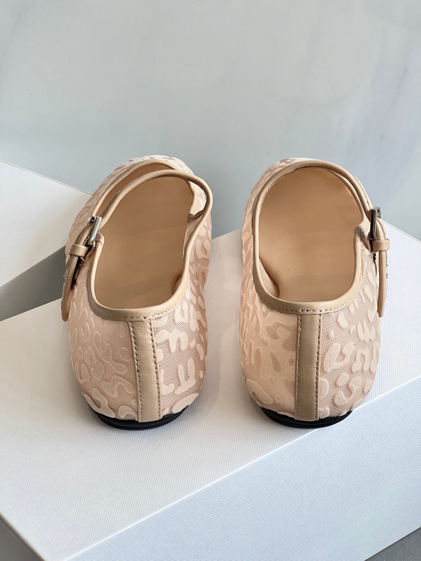The Row Leopard Print breathable Mesh Mary Jane Flats Leather Insole Rubber Sole black beige 2505045TR