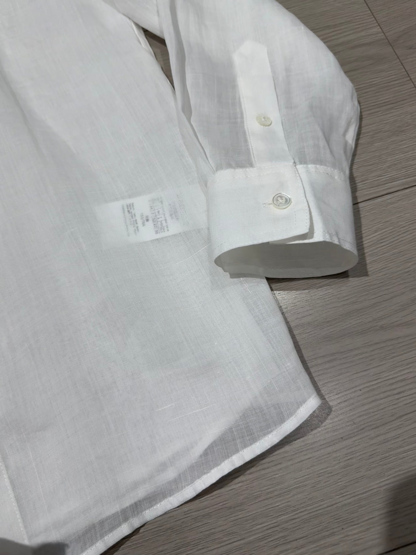 Toteme Double Collar Shirt white front button long sleeves buttoned cuffs ramie curved hem 2505090TT