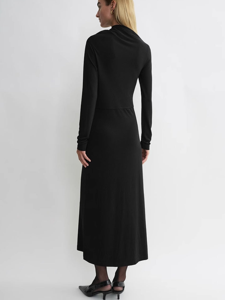 2412003TT Toteme Black Maxi Dress Viscose Long Sleeve Slim Elastic Long Length Slanted Neckline