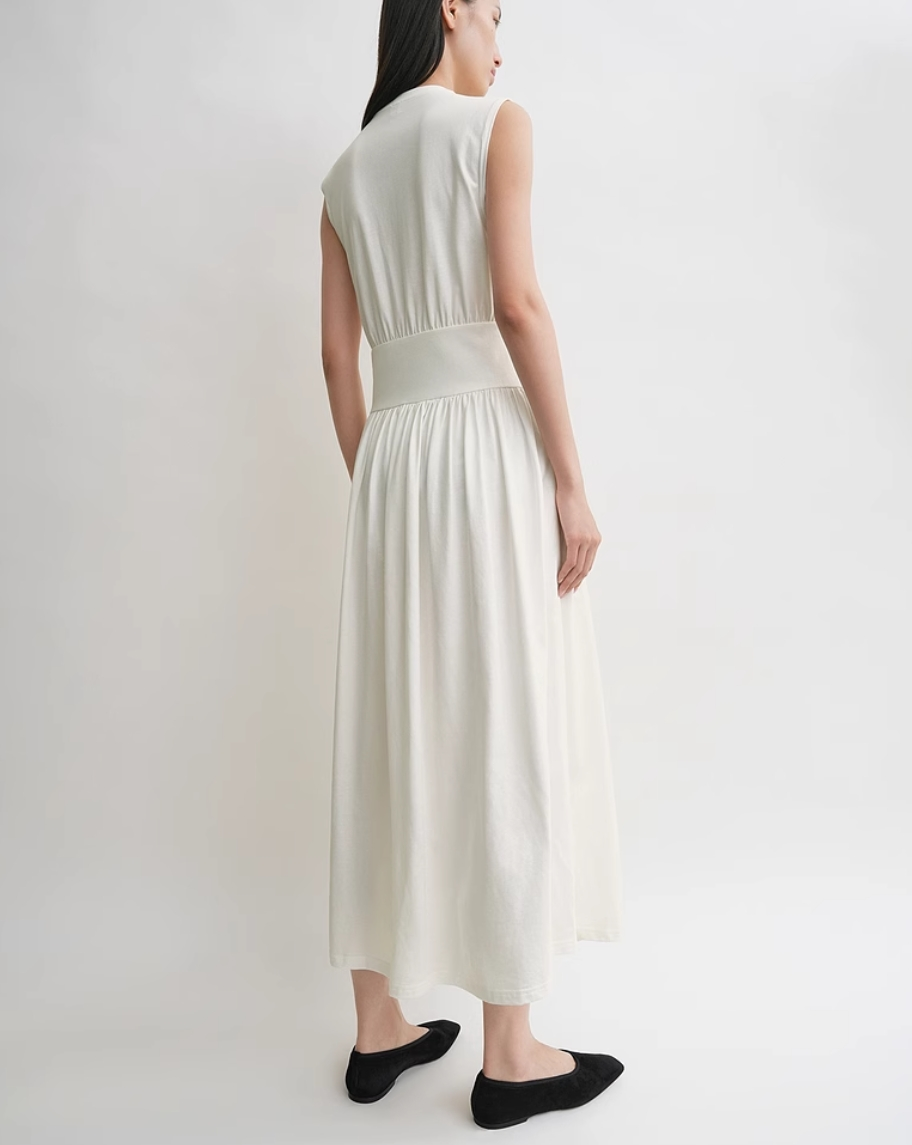 Toteme sleeveless cotton maxi dress white crew neck slit pockets ruched detailing high waist 2503086TT