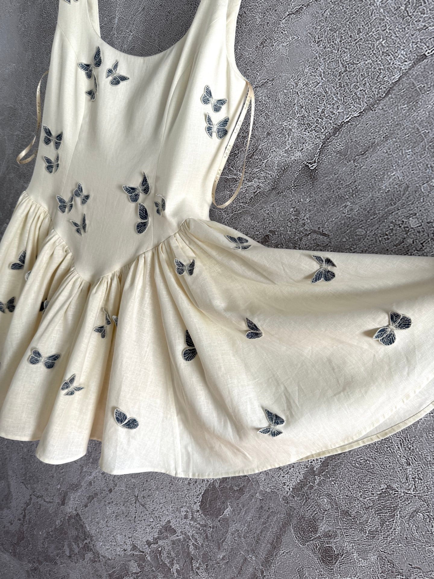 Agua White Mini Dress U-Neck Sleeveless Butterfly embroidery applique back-zip high-waist 2505007AGU