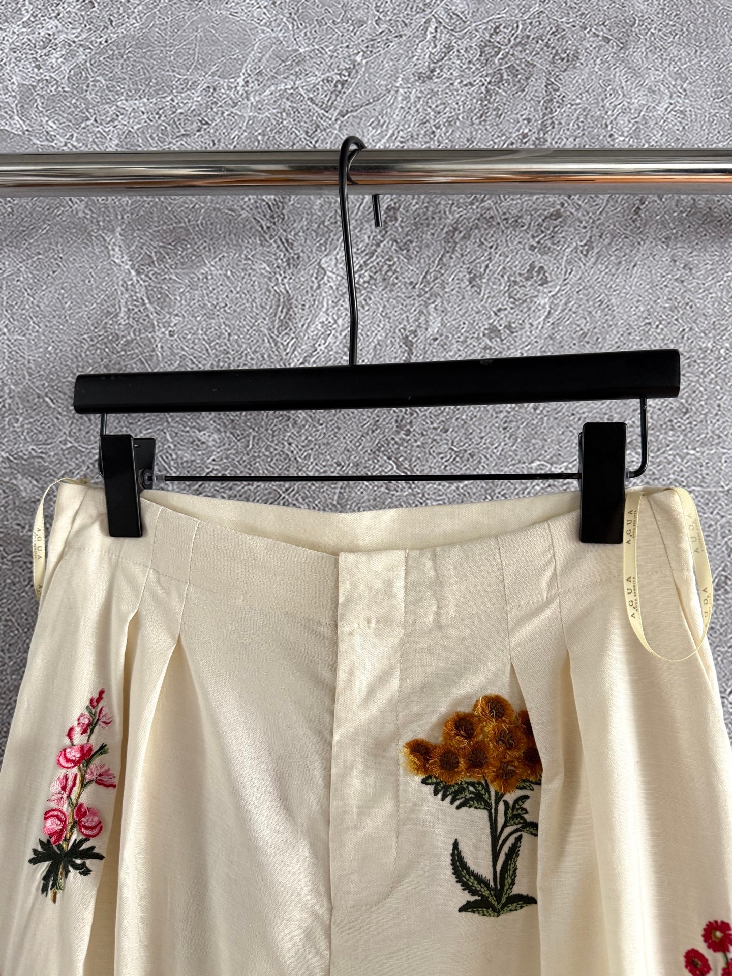 AGUA Summer Linen wrap Shirt Pants set floral embroidery beige V-neck wide-leg fix-waist 2506015AGUA