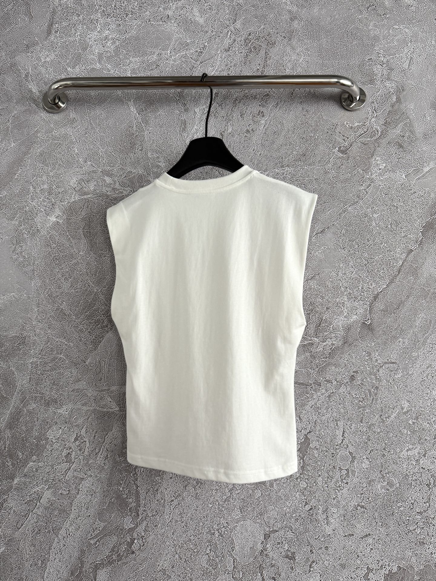 Alaia T-Shirt women tops cotton white charater print sleeveless round-neck pullover 2506085alaia