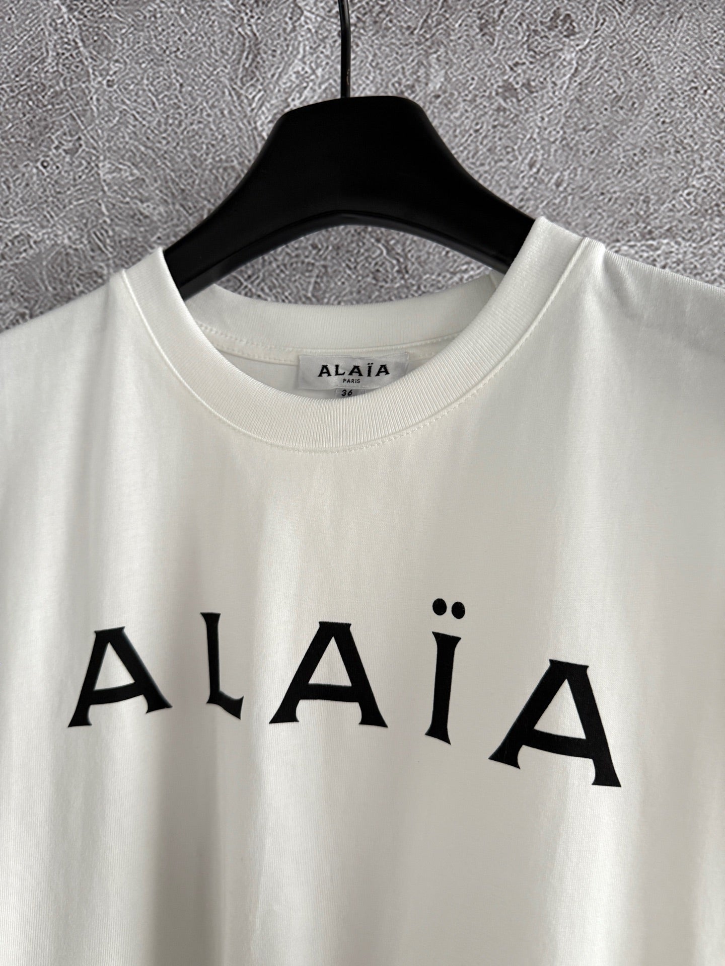 Alaia T-Shirt women tops cotton white charater print sleeveless round-neck pullover 2506085alaia
