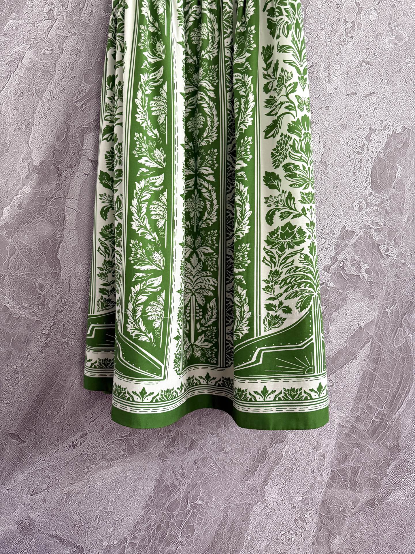Farm Rio Spaghetti Twisted strap mid dress green floral print linen cotton side-zip cut-out 2506081farm