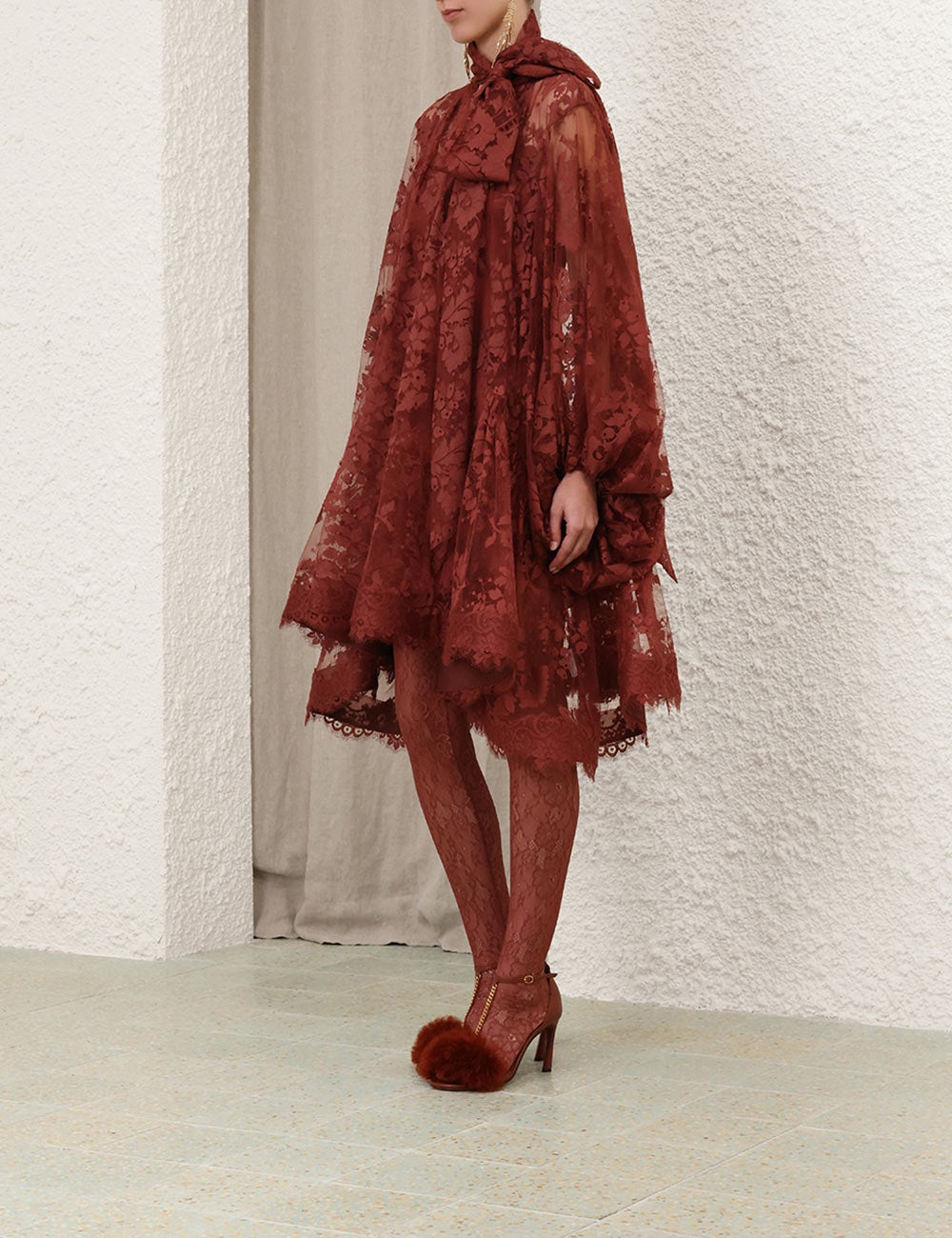 Pre-sell Illustration mini dress rust red cotton blend Chantilly lace V-neck self-tie long puff sleeves 2410009Zim