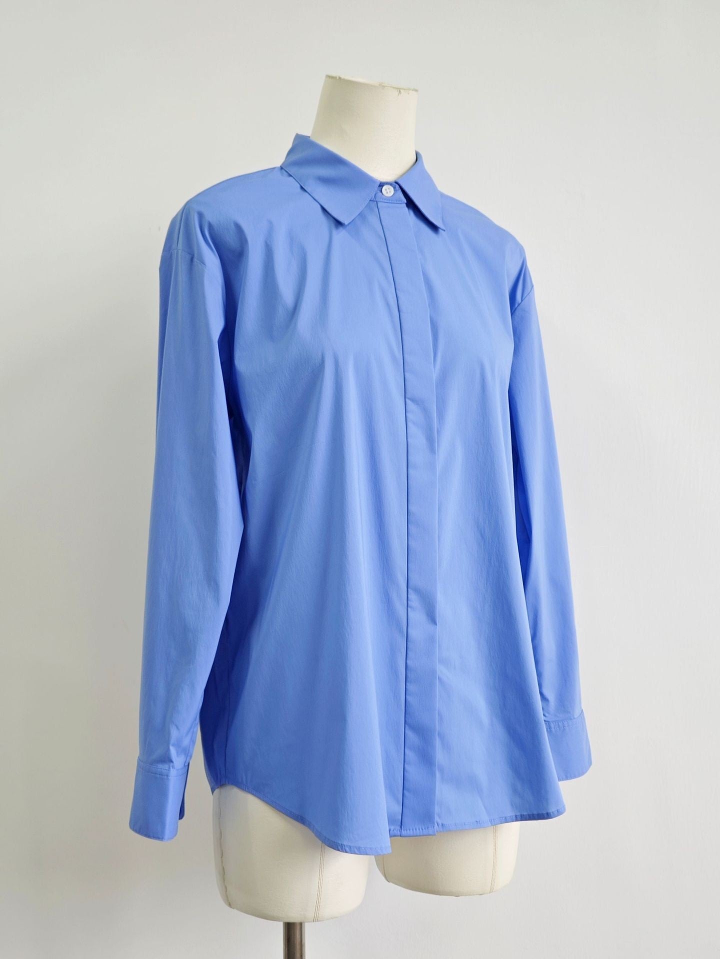 The Row Women Shirt Blouse Tops Solid Light Blue Long Sleeve Front Hide Button 2503024TR