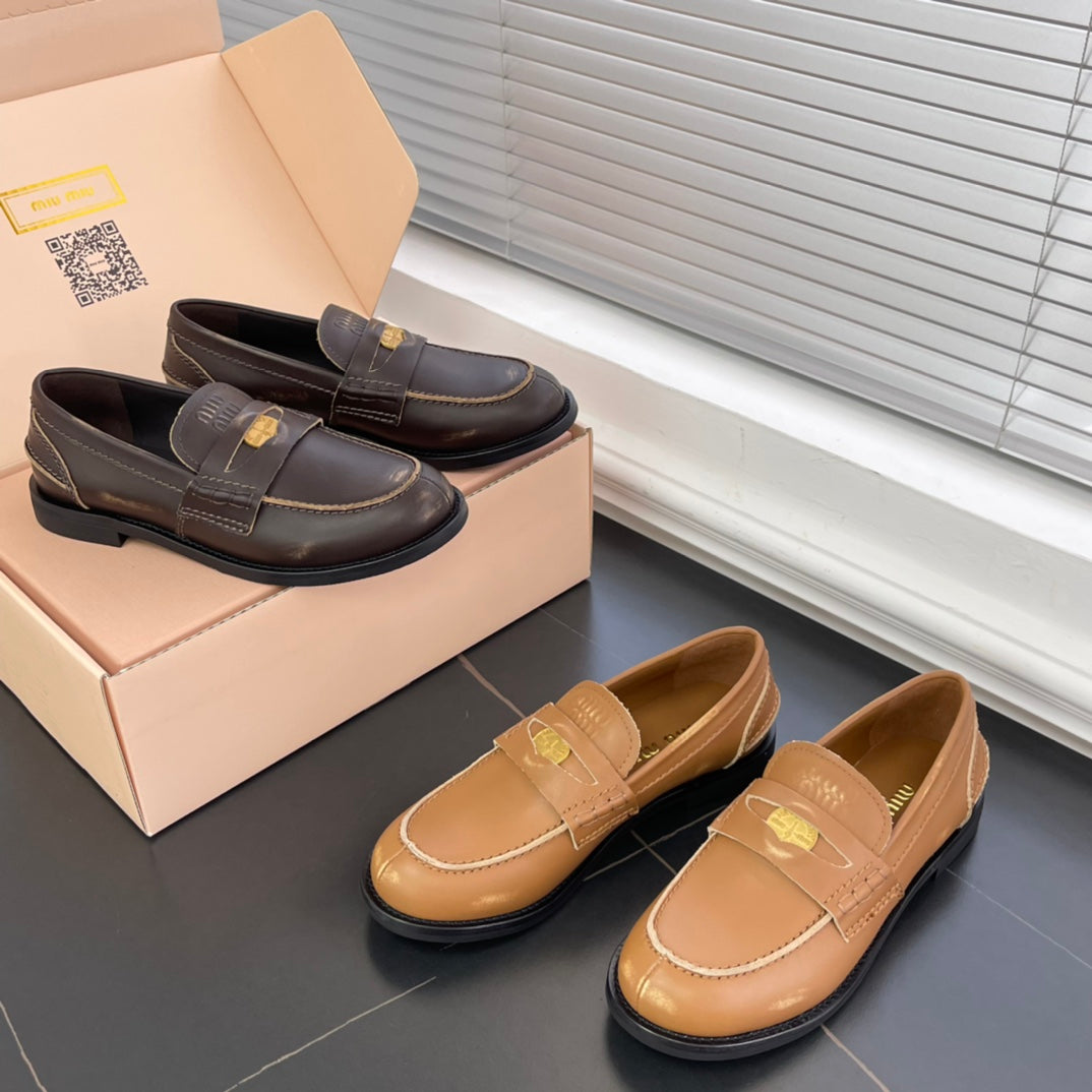 2502005MIU Miu leather penny loafers rubbing-brown khaki low heels round toe flat rubber sole