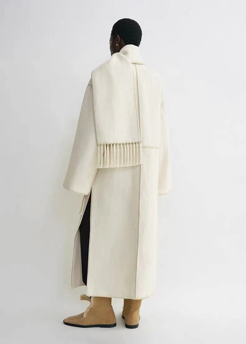 2412001TT Toteme Winter Coat Jacket Midi Length White Wool Blended Scarf Collar Pocket Tassel