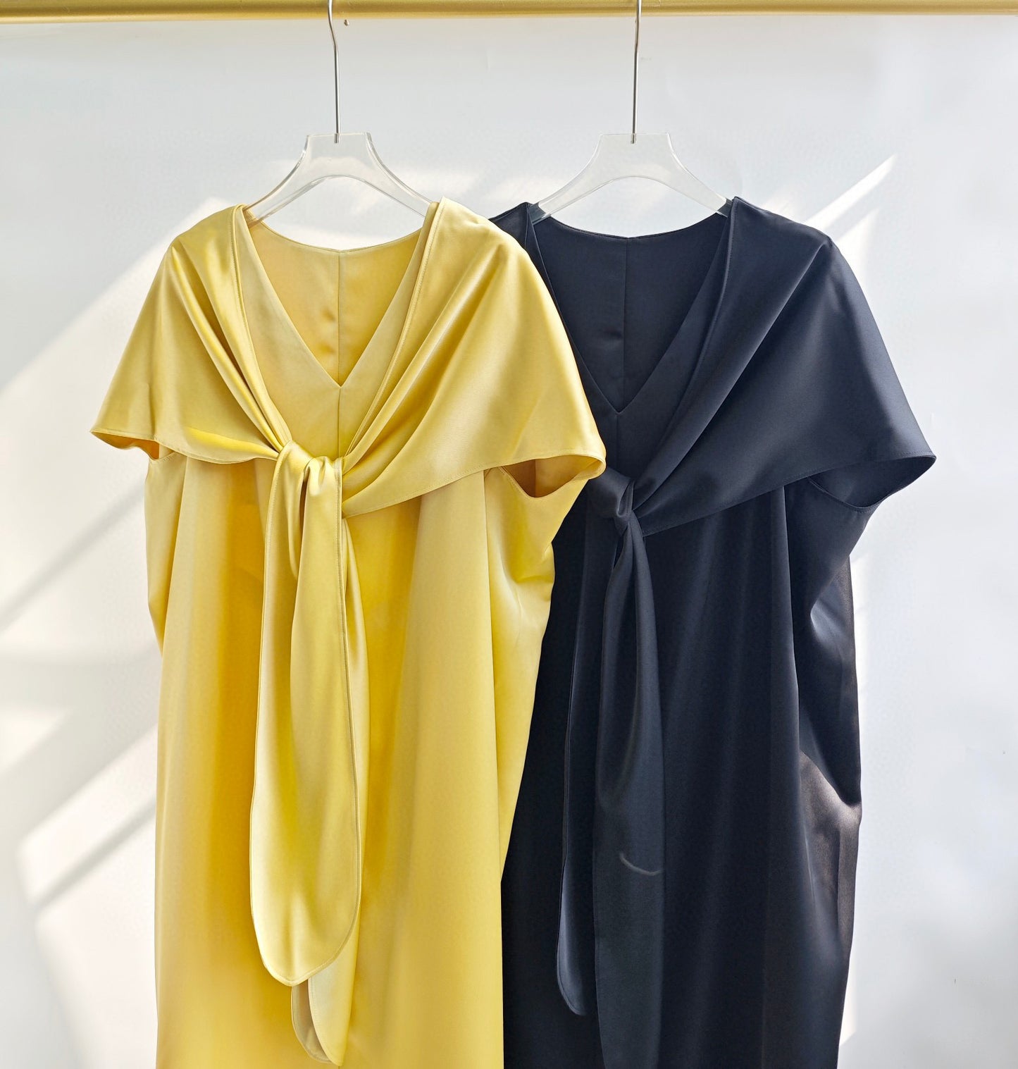 Toteme maxi dress acetage blended ankle length U-neck cape collar loose design satin yellow black