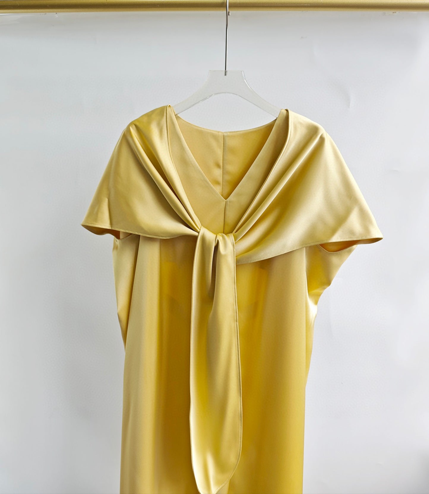 Toteme maxi dress acetage blended ankle length U-neck cape collar loose design satin yellow black