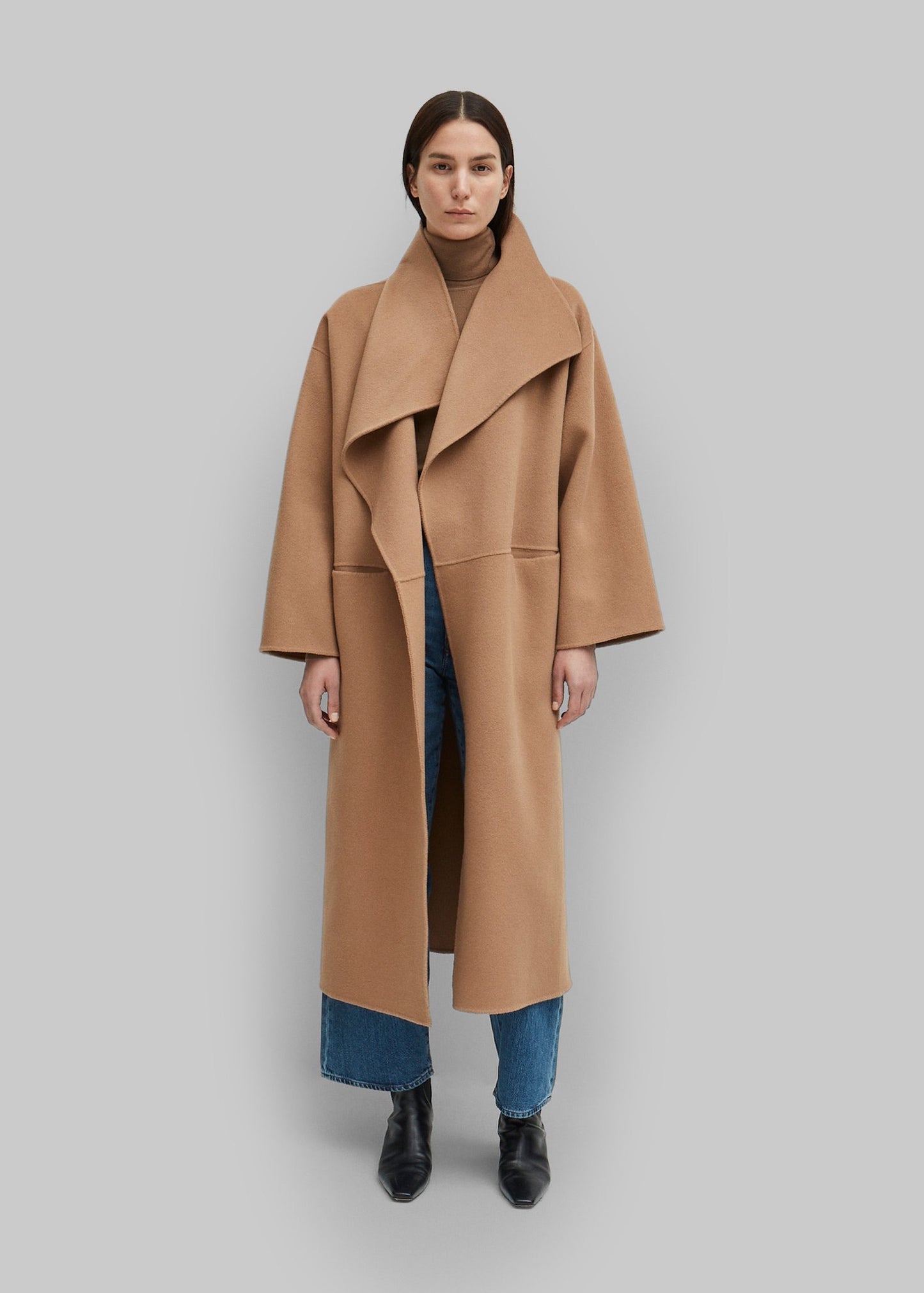 Toteme woollen long coat side slit oversize camel black long sleeve no-button 2003TO001