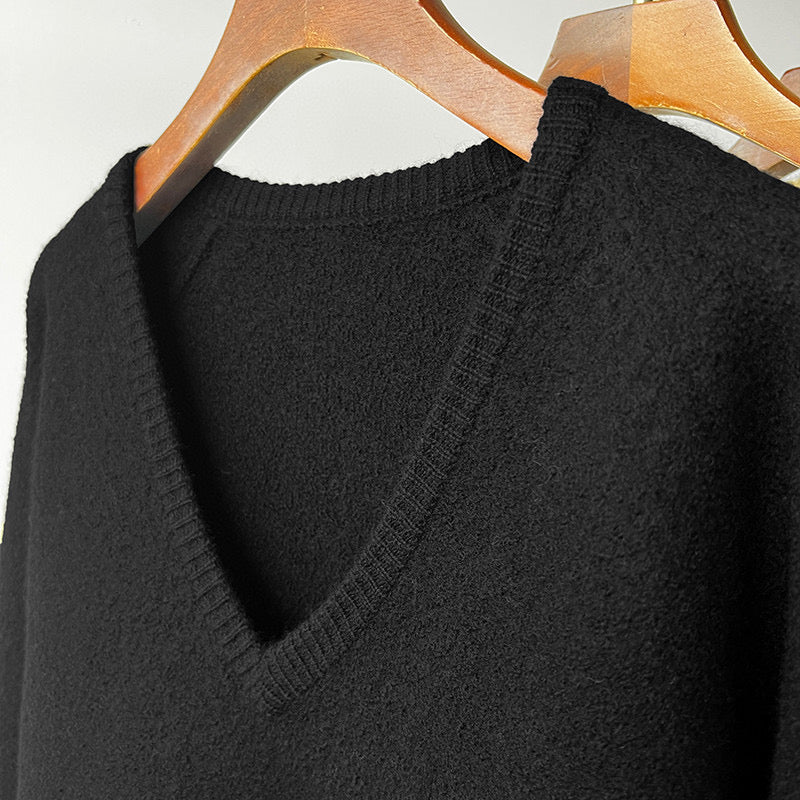 Toteme winter sweater pullover wool v-neck camel black long sleeve oversize drop shoulder 2311005TT