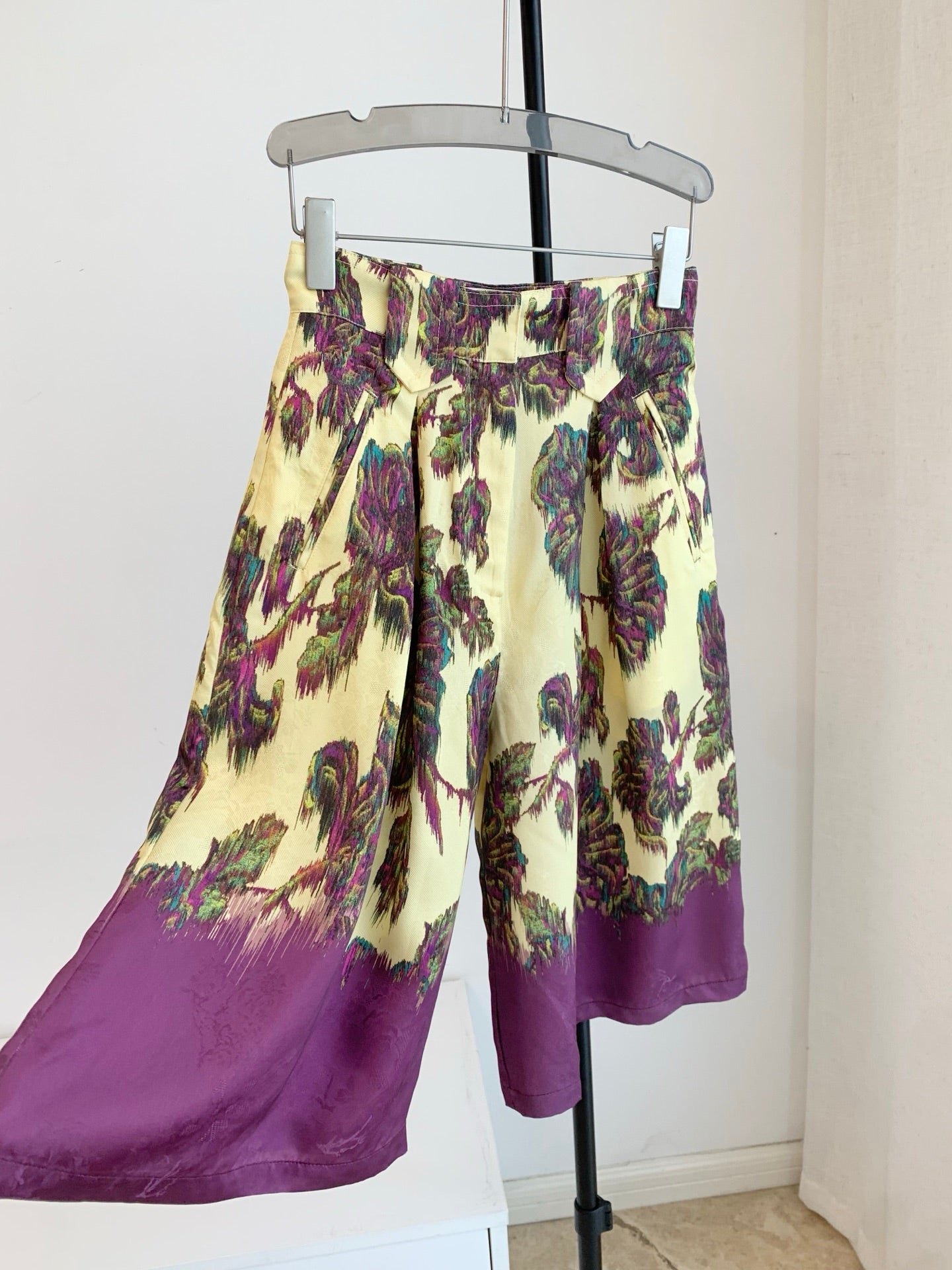 Alemais Viscose Jacquard Floral Print Stand‑collar Top & Wide‑leg Shorts Co‑ord Set 2608050AL