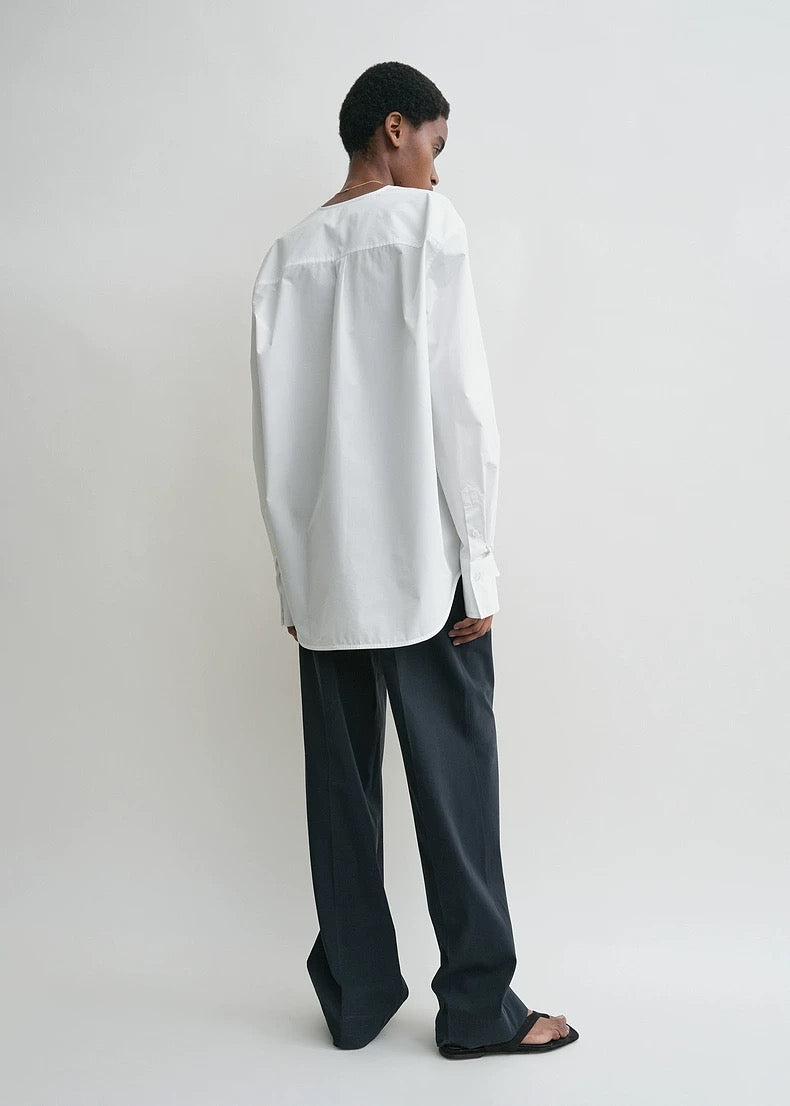 Toteme V-neck blouse white buttoned cuffs long sleeves box-pleat Cotton loose 2503025TT