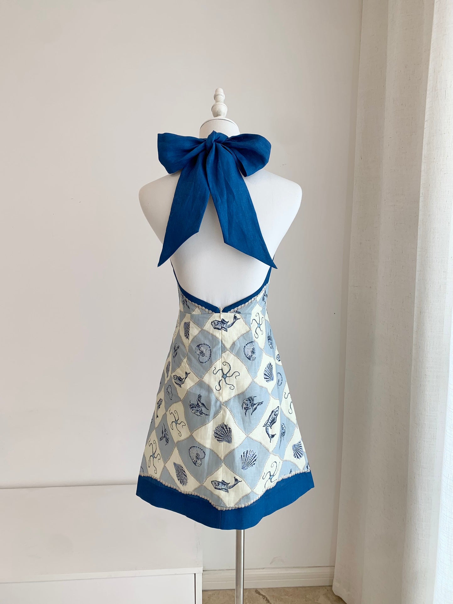 Alemais Mini Dress Halter Light Blue Ocean Print Sleeveless Rear-Tie Slim Fit Backless 2507060AL