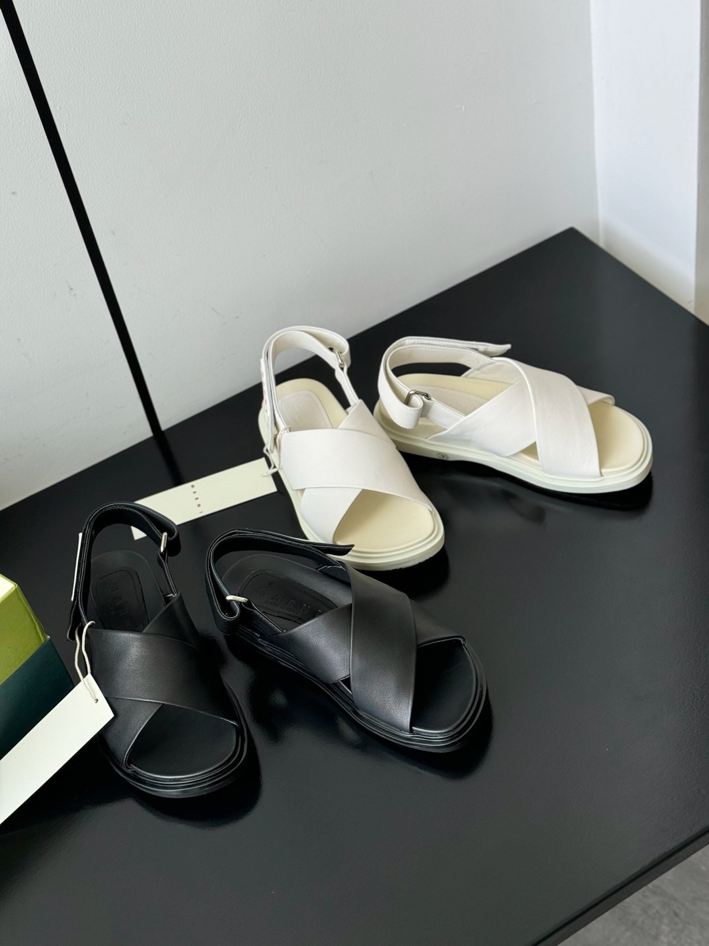 Marni sandal summer shoes women flat leather black white applique size 34-39 adjustable