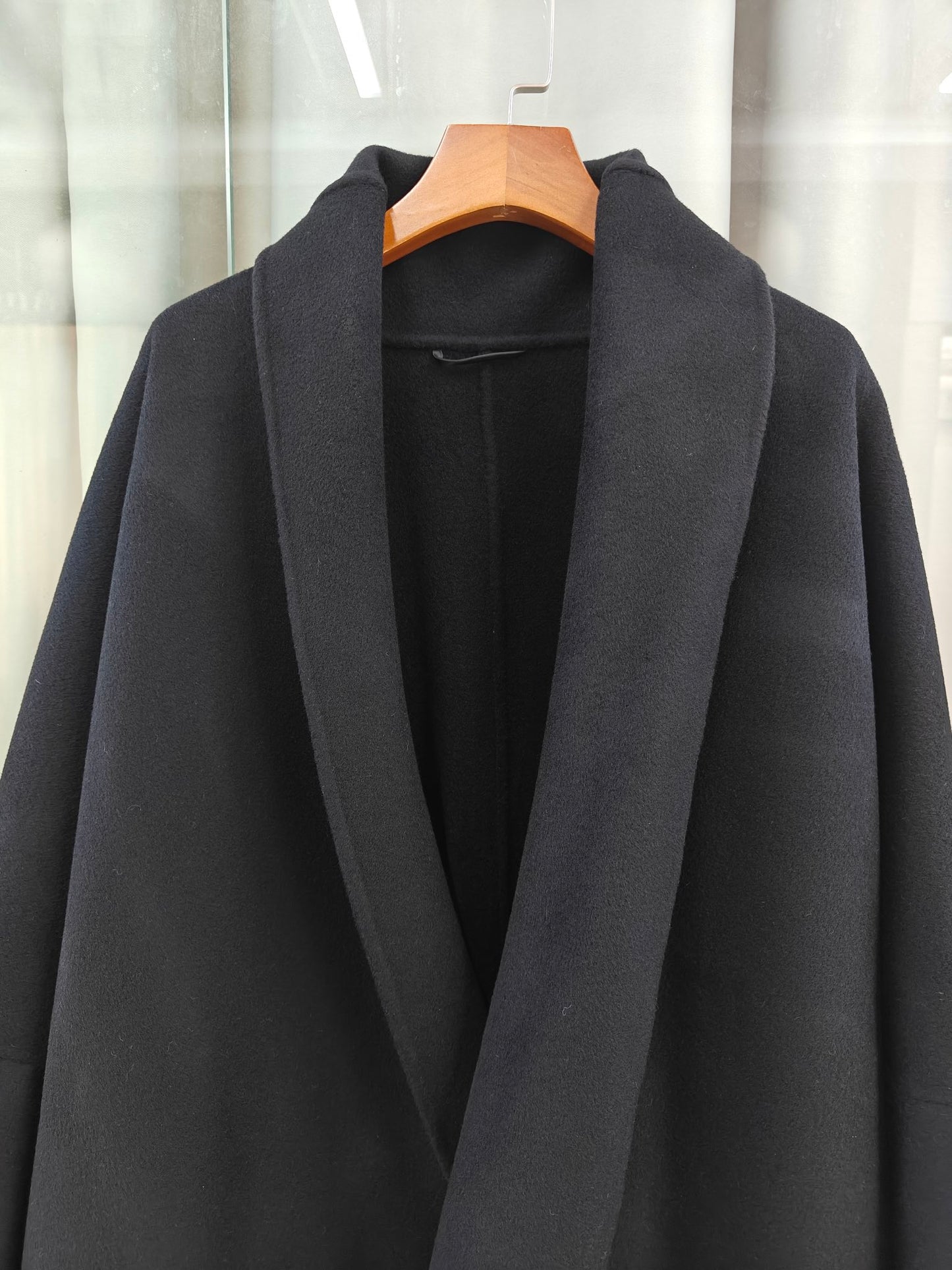 2411038TR The Row Winter Cape Jacket Wool Coat Black Plus Size Button-Free Long Sleeve V-Neck