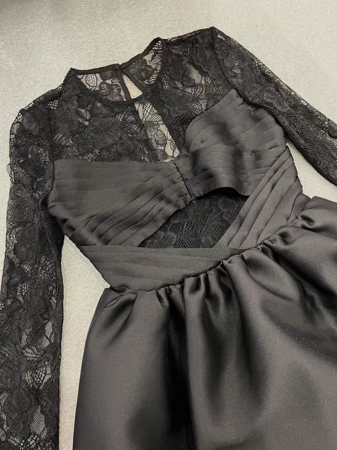 Self-Portrait Mini Dress Black Flower Lace Long Sleeve See-through Puff skirt High Waist 2503045SP