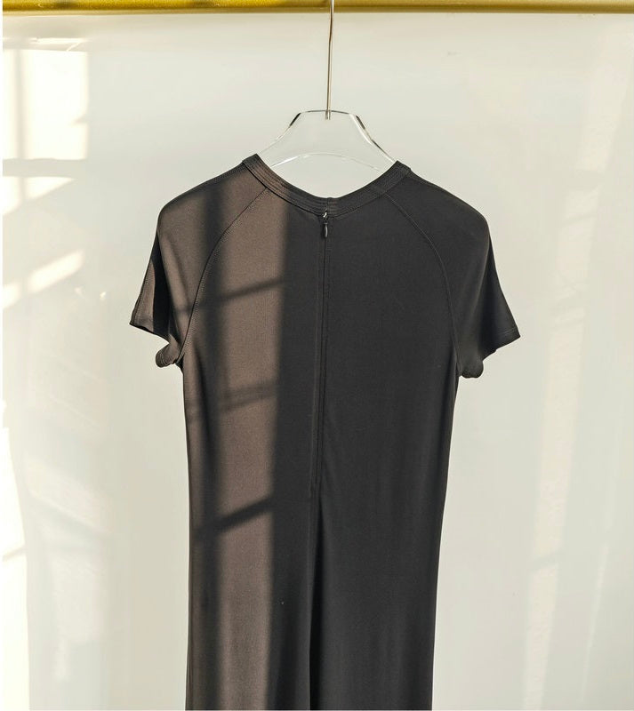 Toteme dress summer black color short sleeve loose straight shape viscose ankle length casual