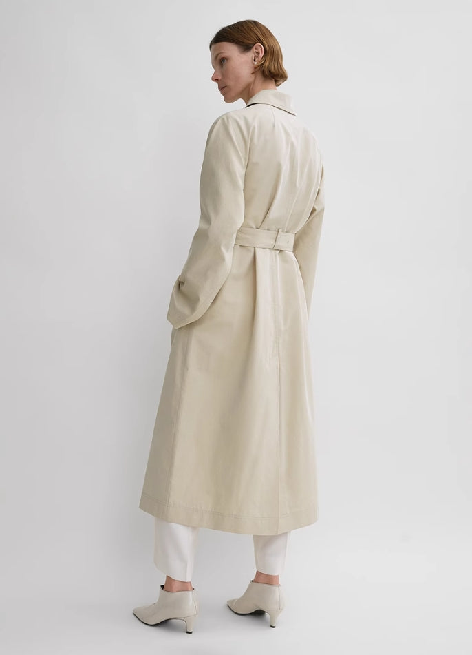 Toteme belted trench coat sand beige cotton classic collar long sleeves detachable belt pockets 2410026TT