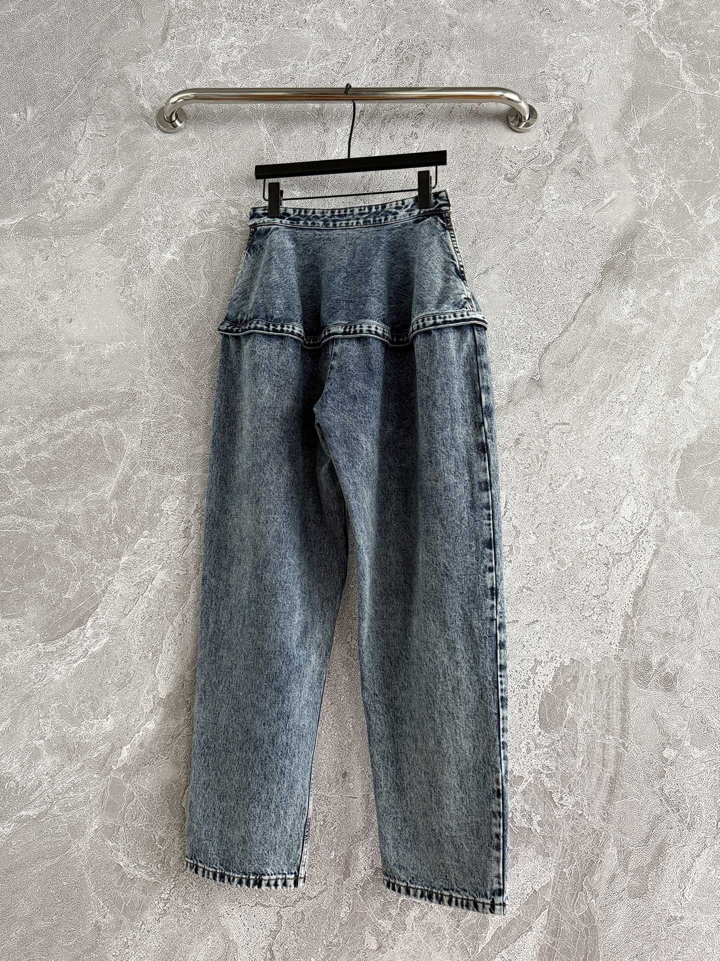 Alaia Jeans Side Button Fasten Buttom Ruffles Hips Denim Blue Cotton Pocket 2603001Alaia