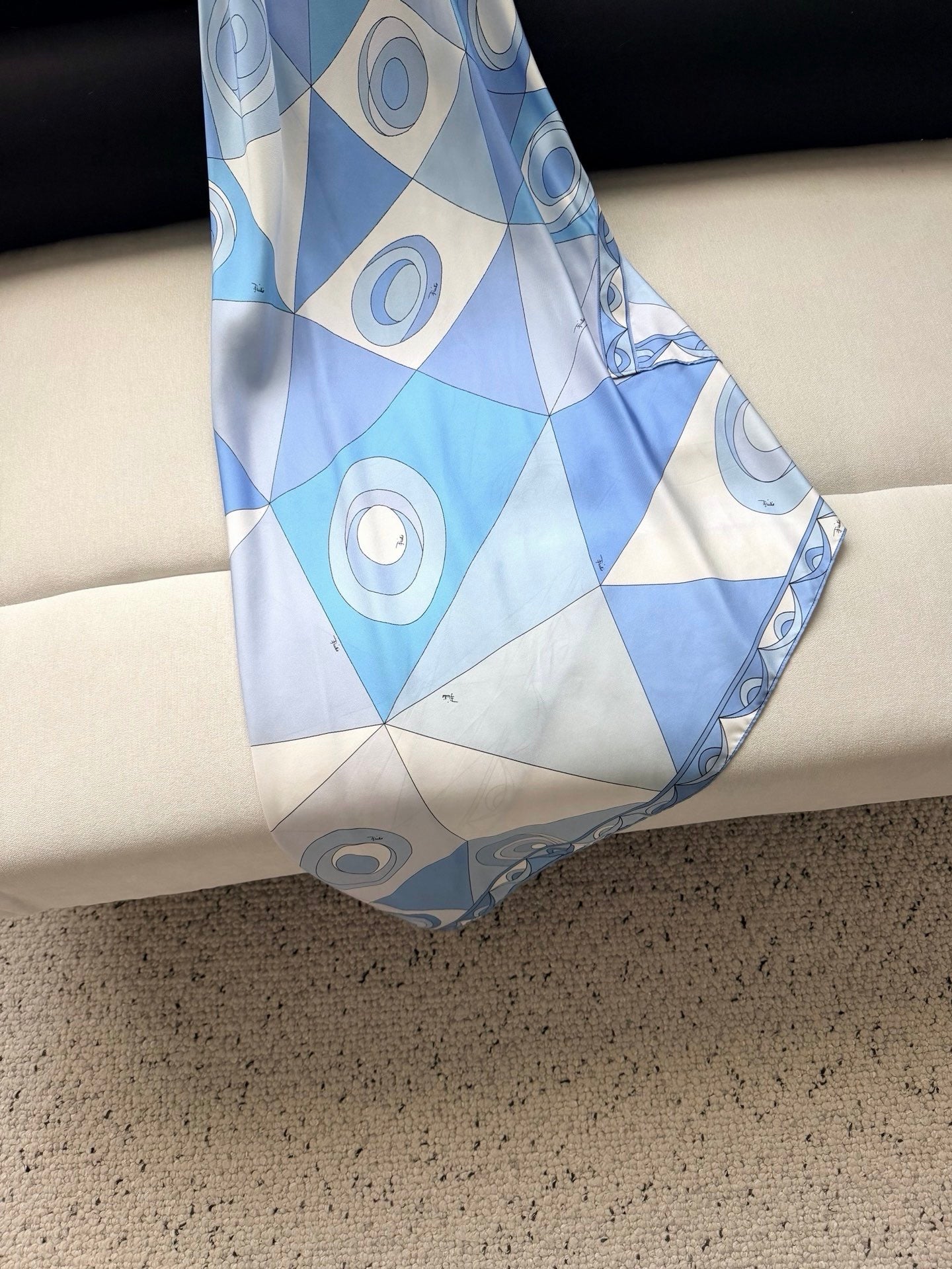 Luxury 100% Silk Halter Neck Dress Blue Retro Geometric Print Women Vacation Midi Dress 2608052Pucci