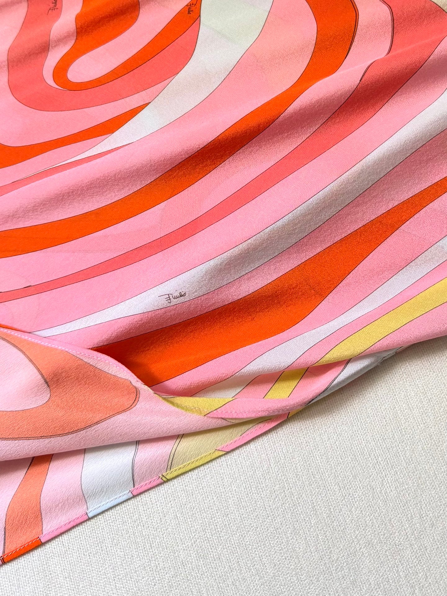 Pucci Women V‑Neck 100% Silk Maxi Slip Dress Pink Orange Retro Abstract Vacation Outfit 2606067Pucci
