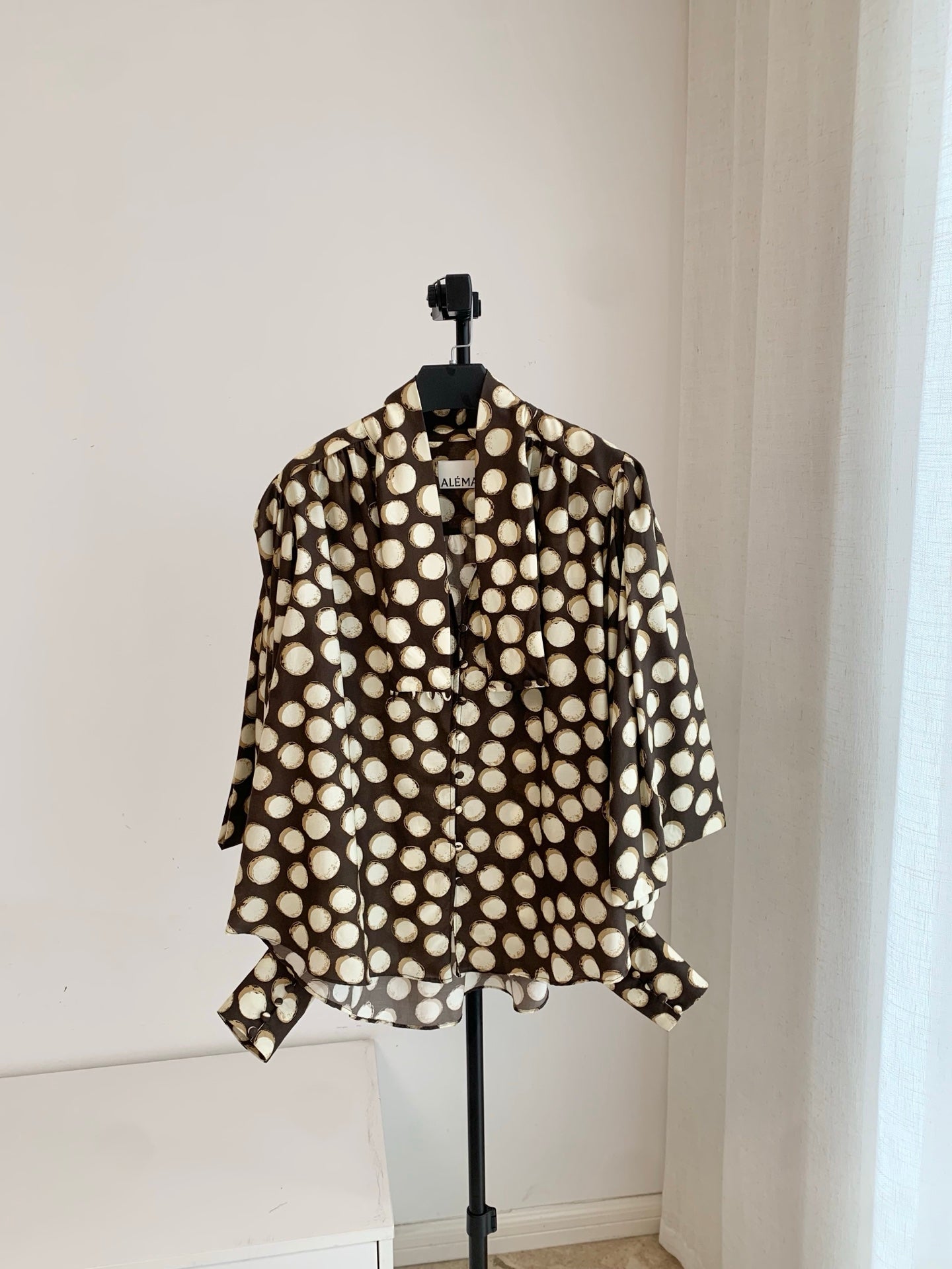 Alemais Women Retro Balloon Sleeve Blouse High Waist Shorts Polka‑dot Co‑ord Outfit 2607059AL